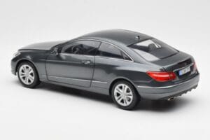 Mercedes E500 C207 Coupe Tenoric Pelēks Norev 1:18 183540 Metāls — attēls 7 no 8