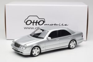 Mercedes E55 AMG W210 Brilliant Silver Otto 1:18 OT459 Sveķi — attēls 6 no 6