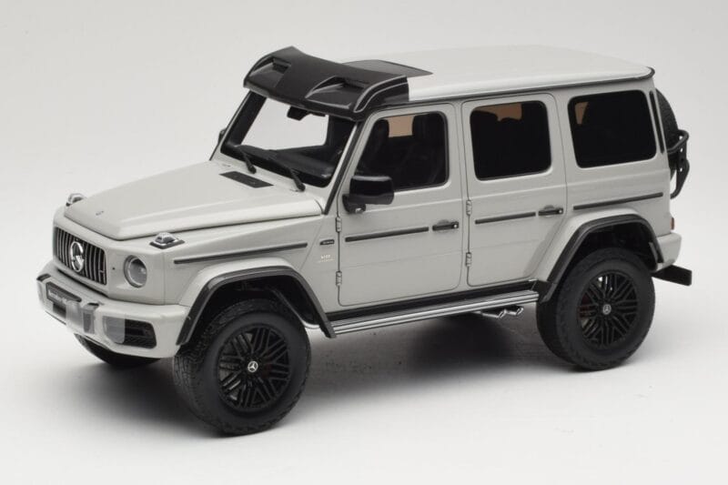 Mercedes G 63 AMG 4x4 Squared Arabian Grey Almost Real 1:18 820829 Metāls