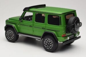 Mercedes G 63 AMG 4x4 Squared Green Hell Magno Almost Real 1:18 820821 Metāls — attēls 7 no 8
