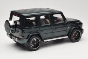 Mercedes G 63 AMG W463 Green Metallic Minichamps 1:18 110037066 Metāls — attēls 3 no 8