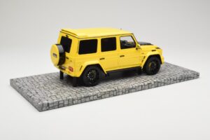 Mercedes Brabus 850 6.0 Widestar G63 W463 Electric Beam Yellow Minichamps 1:18 107032402 Metāls — attēls 2 no 6