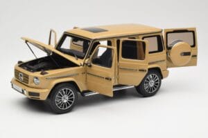Mercedes G-Class G 500 W463A Solarbeam Yellow Metallic Minichamps 1:18 113037108 Metāls — attēls 2 no 8
