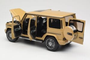 Mercedes G-Class G 500 W463A Solarbeam Yellow Metallic Minichamps 1:18 113037108 Metāls — attēls 5 no 8