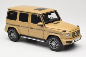 Mercedes G-Class G 500 W463A Solarbeam Yellow Metallic Minichamps 1:18 113037108 Metāls — attēls 6 no 8