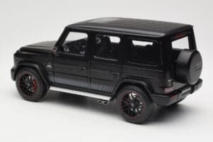 Mercedes G-Class G63 AMG W463A Matt Black Minichamps 1:18 110037064 Metāls — attēls 7 no 8