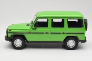 Mercedes G-Class W460 LWB Zaļš Minichamps 1:18 155038101 Metāls — attēls 3 no 6