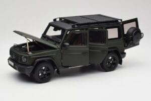 Mercedes G-Class W465 Olīvzaļš Norev 1:18 B66960662 Metāls — attēls 2 no 8