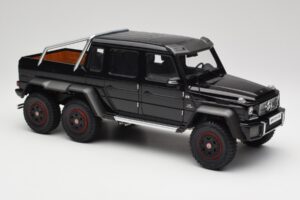 Mercedes AMG G63 W463 6x6 Gloss Melns AUTOart 1:18 76306 Kompozīts — attēls 6 no 8