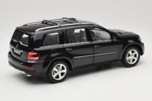 Mercedes GL X164 Period Brown Minichamps 1:18 B66962336 Metāls — attēls 3 no 8