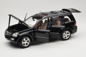 Mercedes GL X164 Tanzanite Blue Minichamps 1:18 B66962335 Metāls — attēls 2 no 8