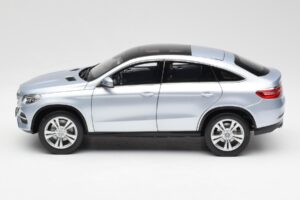 Mercedes GLE Coupe C292 Diamond Sudrabs Norev 1:18 B66960358 Metāls — attēls 4 no 8