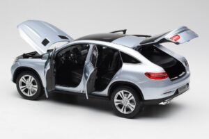 Mercedes GLE Coupe C292 Diamond Sudrabs Norev 1:18 B66960358 Metāls — attēls 5 no 8