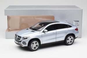 Mercedes GLE Coupe C292 Diamond Sudrabs Norev 1:18 B66960358 Metāls — attēls 8 no 8