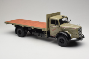 Mercedes L6600 Rungewagen Pelēks Melns Minichamps 1:18 109031050-R1 Metāls — attēls 6 no 9