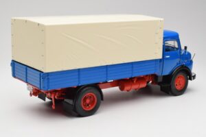 Mercedes L911 Zils Schuco 1:18 450044800 Metāls — attēls 3 no 8