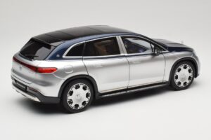 Mercedes Maybach EQS 680 V297 Zils NZG 1:18 1060/23 Metāls — attēls 3 no 8