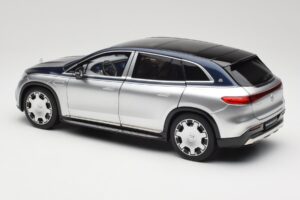 Mercedes Maybach EQS 680 V297 Zils NZG 1:18 1060/23 Metāls — attēls 7 no 8