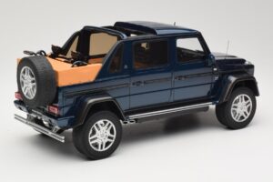 Mercedes Maybach G650 Landaulet Tumšzils GT Spirit 1:18 GT174 Sveķi — attēls 2 no 6