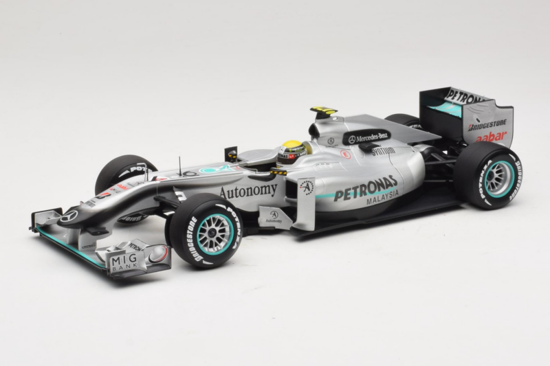 Mercedes MGP W01 #4 N. Rosberg Mercedes GP 2010 Minichamps 1:18 110100004 Metāls