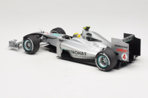 Mercedes MGP W01 #4 N. Rosberg Mercedes GP Showcar 2010 Minichamps 1:18 150100074 Metāls — attēls 5 no 7