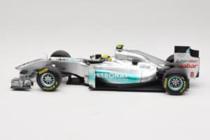 Mercedes MGP W02 #8 N. Rosberg Mercedes GP Showcar 2011 Minichamps 1:18 110110078 Metāls — attēls 3 no 7