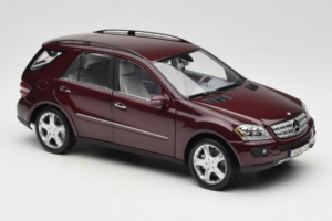 Mercedes ML W164 Red Metallic Minichamps 1:18 150034500 Metāls — attēls 6 no 8