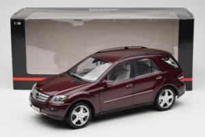 Mercedes ML W164 Red Metallic Minichamps 1:18 150034500 Metāls — attēls 8 no 8