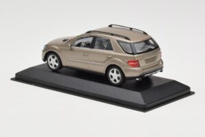 Mercedes ML W164 Vara Metaliks Minichamps 1:43 ML002 Metāls — attēls 3 no 4