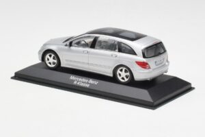 Mercedes R-Class W251 Iridium Silver Minichamps 1:43 B66962214 Metāls — attēls 3 no 4