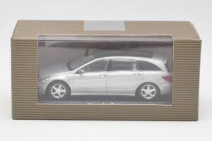 Mercedes R-Class W251 Iridium Silver Minichamps 1:43 B66962214 Metāls — attēls 4 no 4