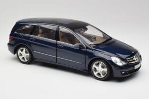 Mercedes R-Class W251 Tanzanīts Zils Minichamps 1:18 150034600 Metāls — attēls 6 no 8