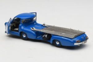 Mercedes Renntransporter Blue Wonder CMC 1:43 M-036K Metāls — attēls 5 no 8
