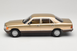 Mercedes S-Class W126 Metallic Beige MCG 1:18 MCG18548 Metāls — attēls 3 no 6