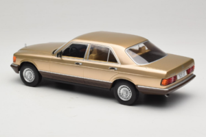 Mercedes S-Class W126 Metallic Beige MCG 1:18 MCG18548 Metāls — attēls 5 no 6