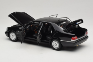Mercedes S-Class W140 S600 Obsidian Black Metallic Norev 1:18 183045 Metāls — attēls 5 no 8