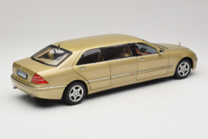 Mercedes S-Class W220 Pullman Gold Metallic Sun Star 1:18 4113 Metāls — attēls 3 no 8