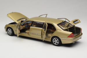 Mercedes S-Class W220 Pullman Gold Metallic Sun Star 1:18 4113 Metāls — attēls 5 no 8