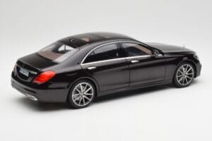 Mercedes S-Class W222 AMG Line Ruby Melns Metallic Norev 1:18 183483 Metāls — attēls 3 no 8
