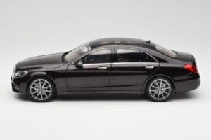 Mercedes S-Class W222 AMG Line Ruby Melns Metallic Norev 1:18 183483 Metāls — attēls 4 no 8