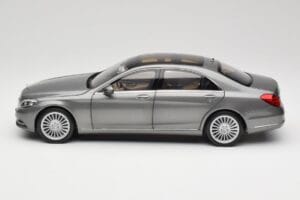 Mercedes S-Class W222 Grey Metallic Norev 1:18 183481 Metāls — attēls 4 no 8