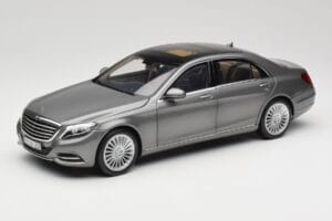 Mercedes S-Class W222 Grey Metallic Norev 1:18 183481 Metāls