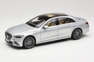Mercedes S-Class W223 AMG Line Brilliant Silver Norev 1:18 183805 Metāls
