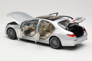 Mercedes S-Class W223 AMG Line Brilliant Silver Norev 1:18 183805 Metāls — attēls 5 no 8
