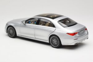 Mercedes S-Class W223 AMG Line Brilliant Silver Norev 1:18 183805 Metāls — attēls 7 no 8