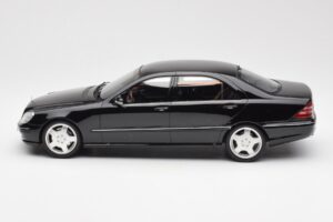 Mercedes AMG S55 W220 Melns Otto 1:18 OT832 Sveķi — attēls 3 no 6