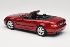 Mercedes SL 500 R230 Red Metallic Ierobežots Izdevums Norev 1:18 183841 Metāls — attēls 7 no 8