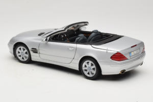 Mercedes SL R129 Sudrabs Minichamps 1:18 B66962133 Metāls — attēls 9 no 10