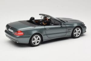 Mercedes SL R230 Amiant Green Minichamps 1:18 B66962389 Metāls — attēls 3 no 8