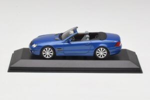 Mercedes SL R230 Tanzanite Zils Minichamps 1:43 B66962250 Metāls